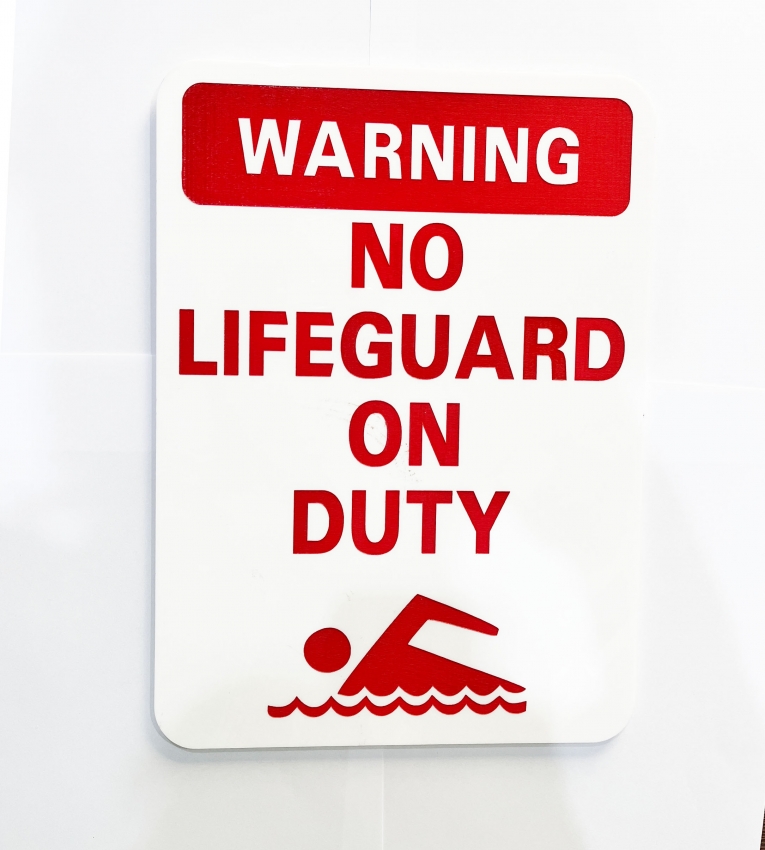Pool warning sign - No Life Guard on Duty